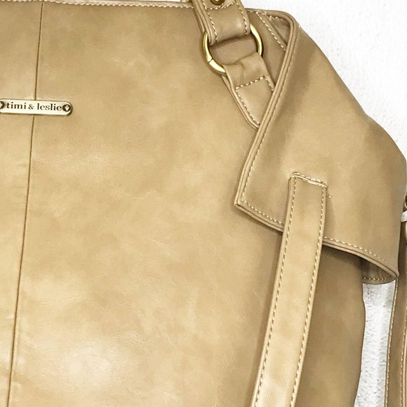 Timi and Leslie Diaper Bag - Picture 3 of 11